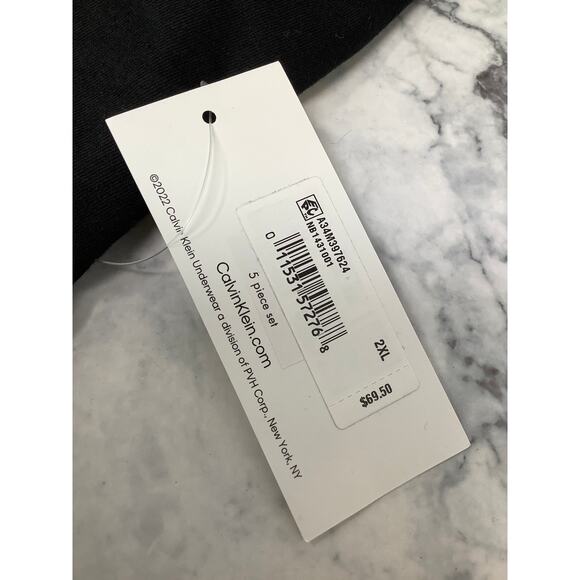 Calvin Klein Men's 2XL Black 5 Pack Cotton Classic Fit V Neck T Shirt A15-4 - Picture 3 of 12